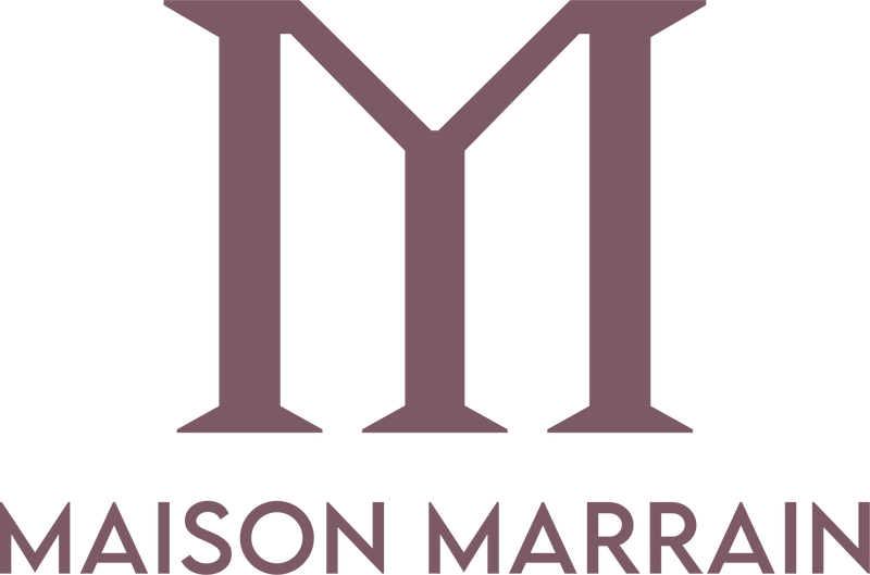 Maison Marrain designs luxury leather tote bags for work and wine. Bags and pouches are handmade in France with structured pockets to organize the art of living.